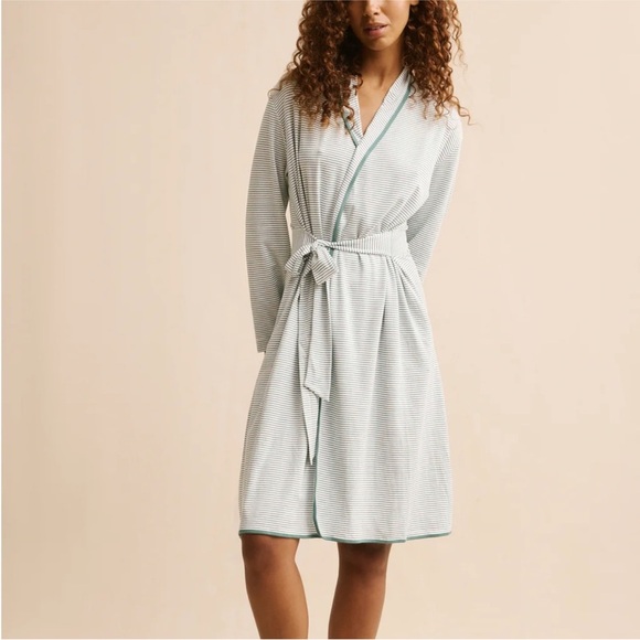LAKE Other - LAKE Pima Robe in Classic Green size large